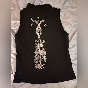 Mandrake high neck sleeveless tee